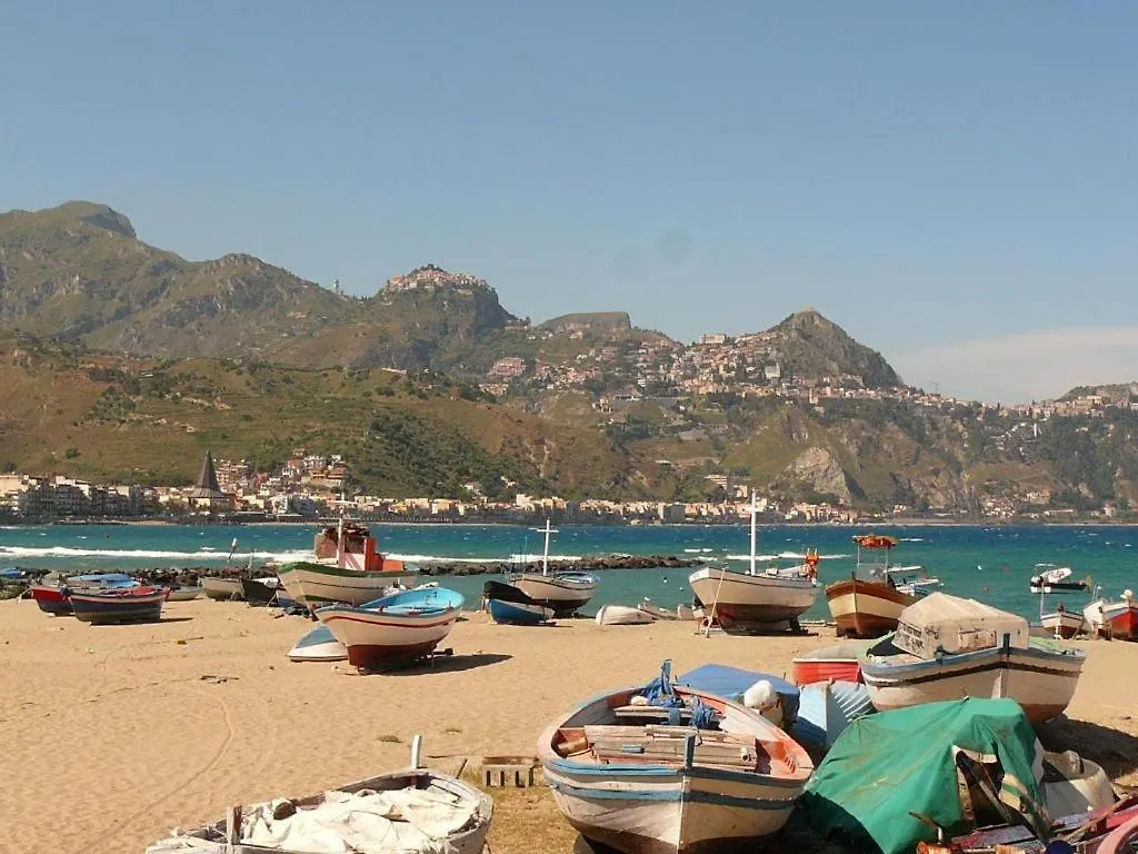 ***  Hotel Villa Nefele Giardini Naxos Italia