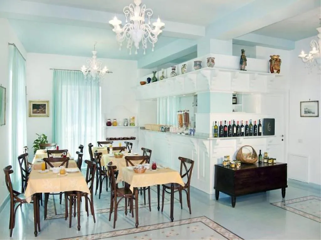 Hotel Villa Nefele Giardini Naxos