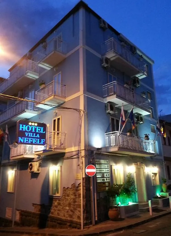 Hotel Villa Nefele Giardini Naxos 3*,  Italia