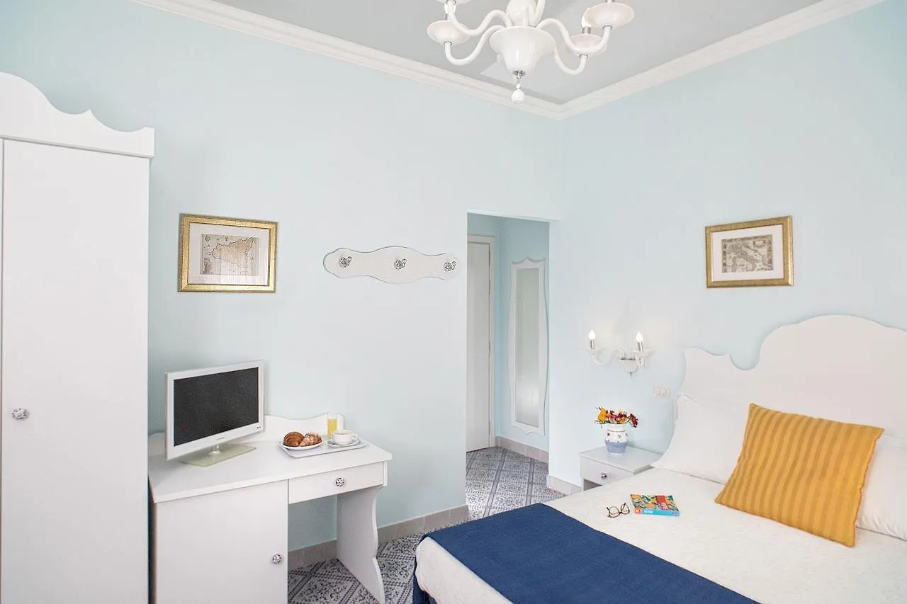 Hotel Villa Nefele Giardini Naxos